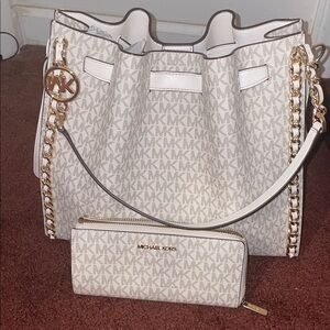 Michael Kors Large Mina cream and gold with matching wallet